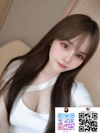 #困困優質南部外送茶    🌭曉涵 162cm D+  48kg 23 歲