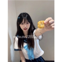 🇹🇼糖糖 153cm / C / 42kg / 18歳 ❤️#高雄可約 💞 #免費無套深入內射滿足你到飽