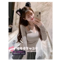 #台中 🐰美清  160/44/C奶/23歲